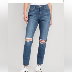 Old Navy Mid-Rise Boyfriend Straight Ripped Jeans